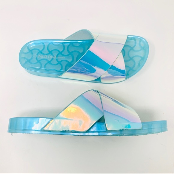 SIZE 8 HOLOGRAPHIC SANDALS - Picture 4 of 8